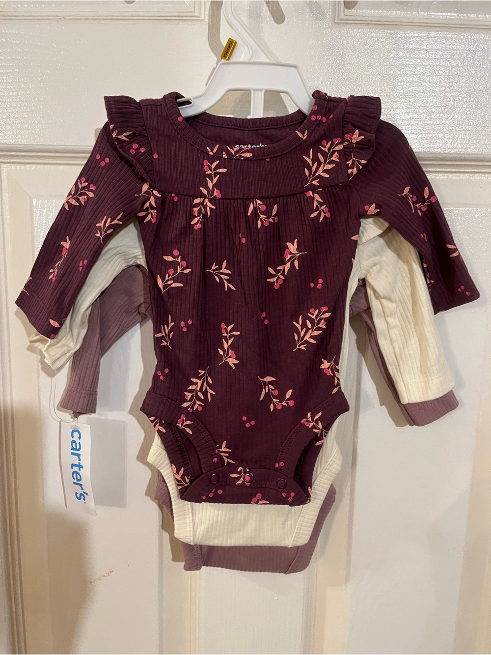 NWT Carters NB onesie set
